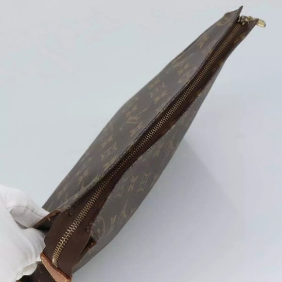LOUIS VUITTON Monogram Poche Toilette 26 Pouch - Picture 9 of 15